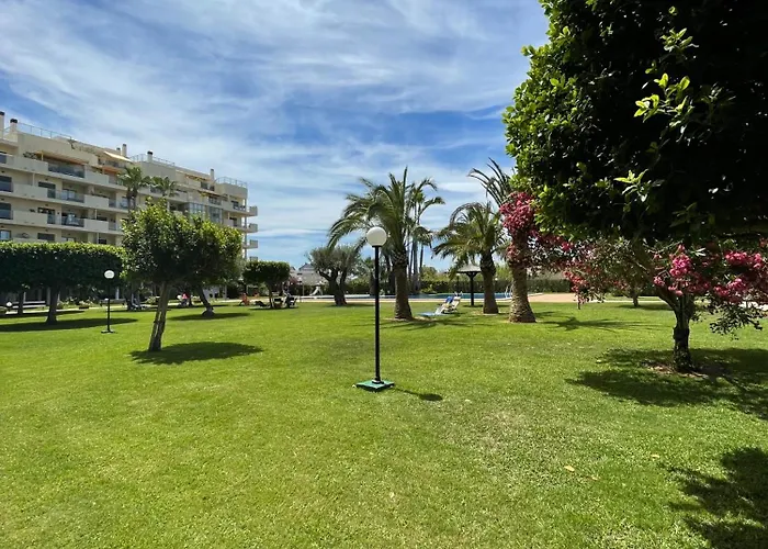 Atico Duplex Lagos Del Castillo アパート